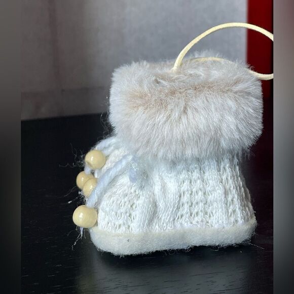 Christmas Tree Ornament: Soft White Baby Boot Ornament (New) - Picture 4 of 7